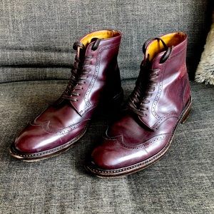 Wingtip boots